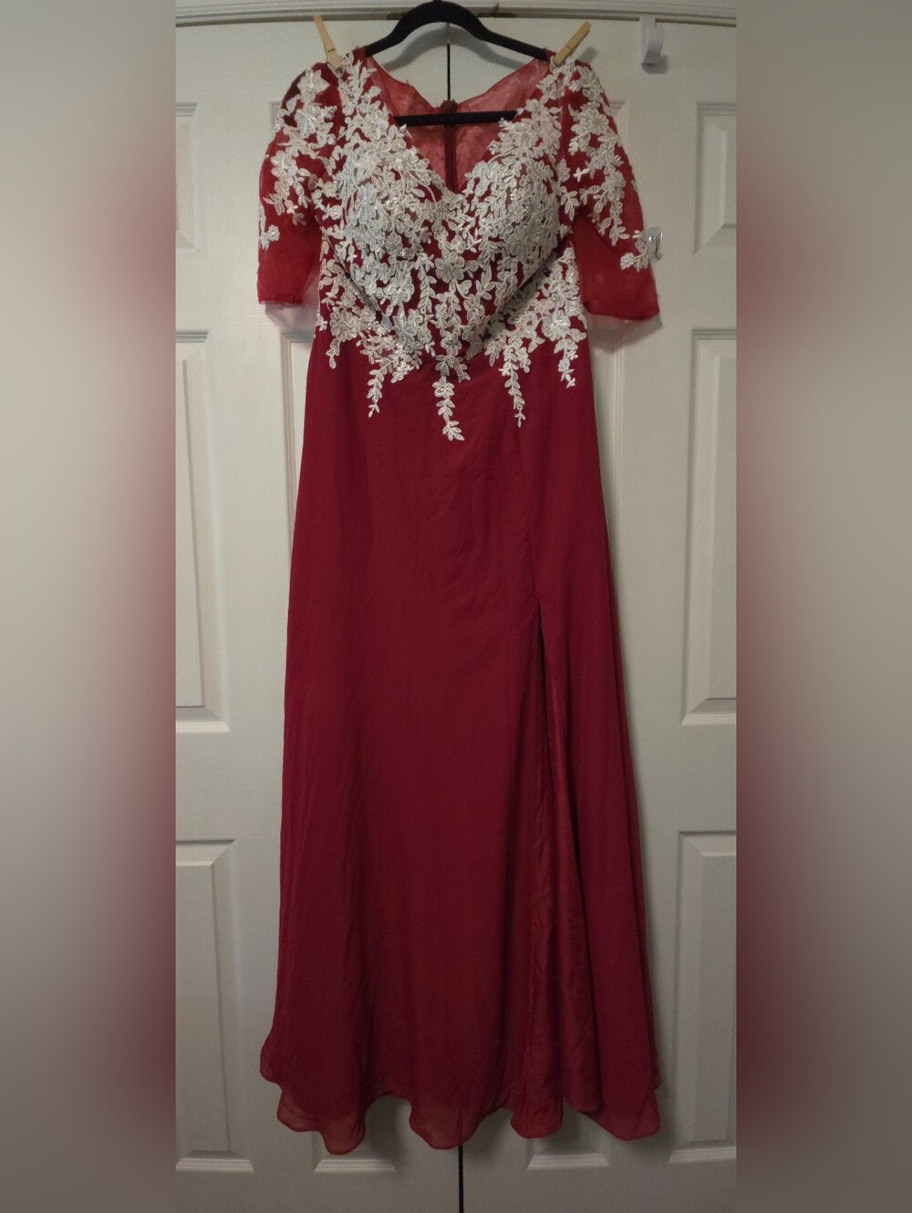 JJ's House Aria Burgundy V-Neck A-Line Chiffon Maxi Dress, Size 14